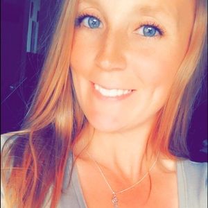 Meet your Posher, Nikki